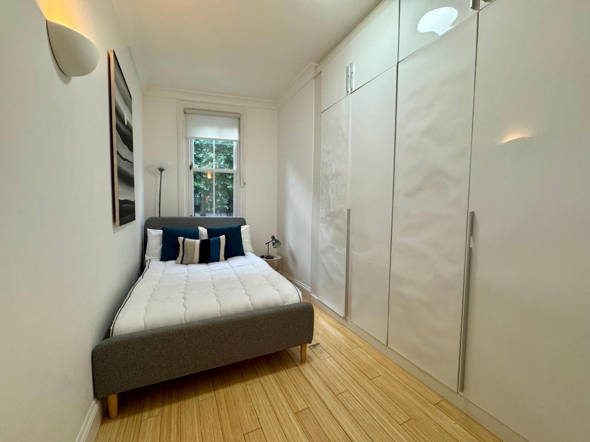 Knightsbridge Harrods 2 Bed 2 Bath With Terrace